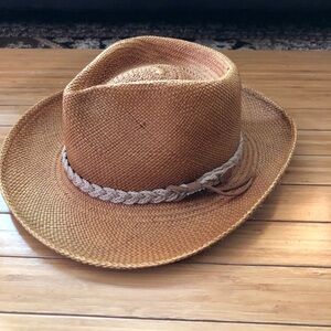 Scala Hand Woven  Fedora Ecuador Hat in Tan - Classic Braided Band 7 - 7.5”